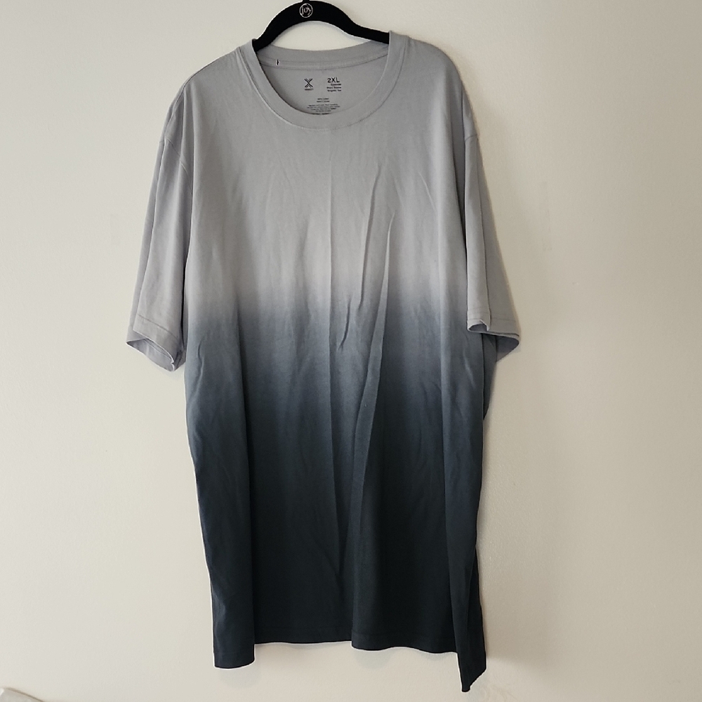Xersion Ombre Gray and Black Men's Tee